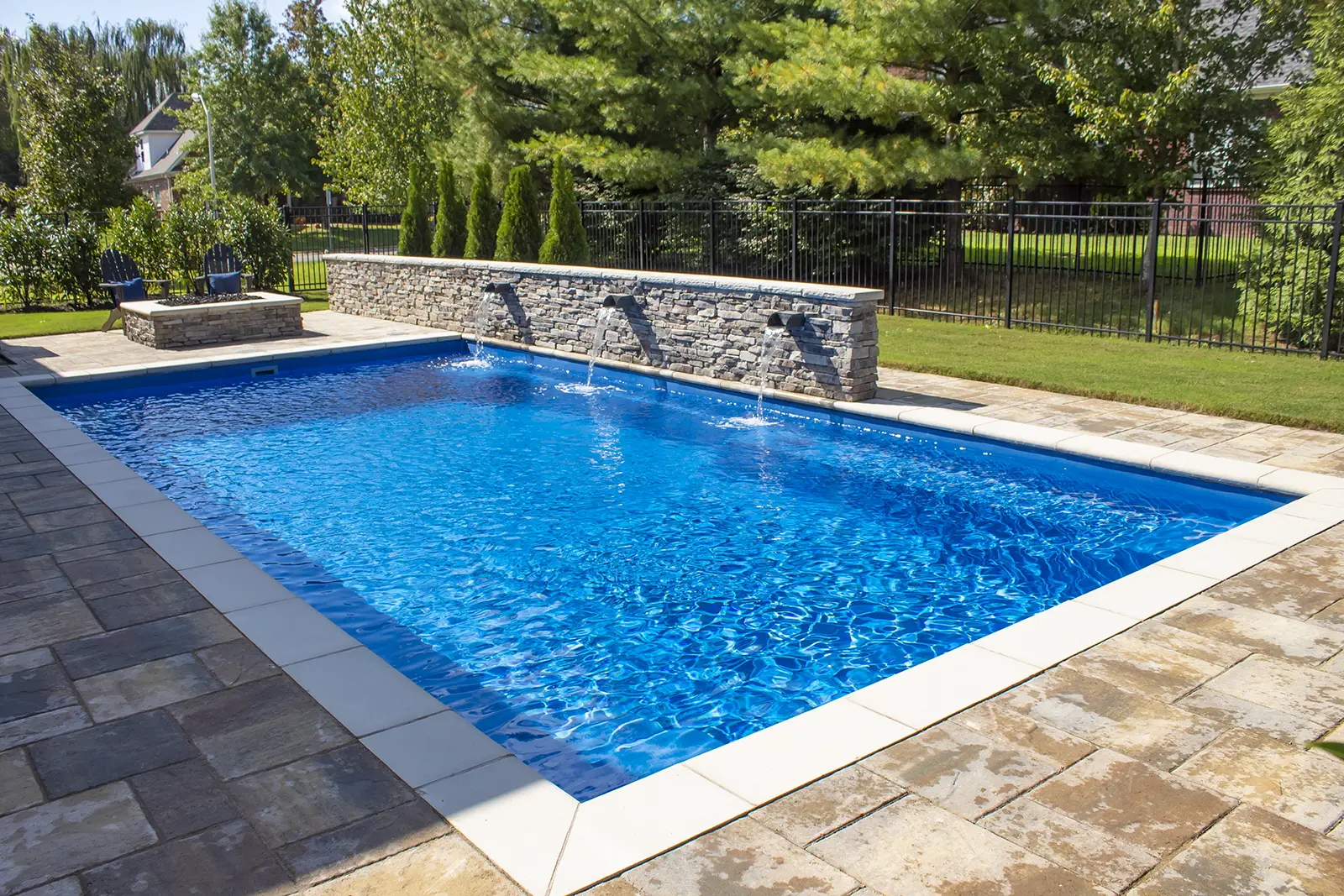 The Leisure Pools Supreme™ - from our fiberglass pool gallery